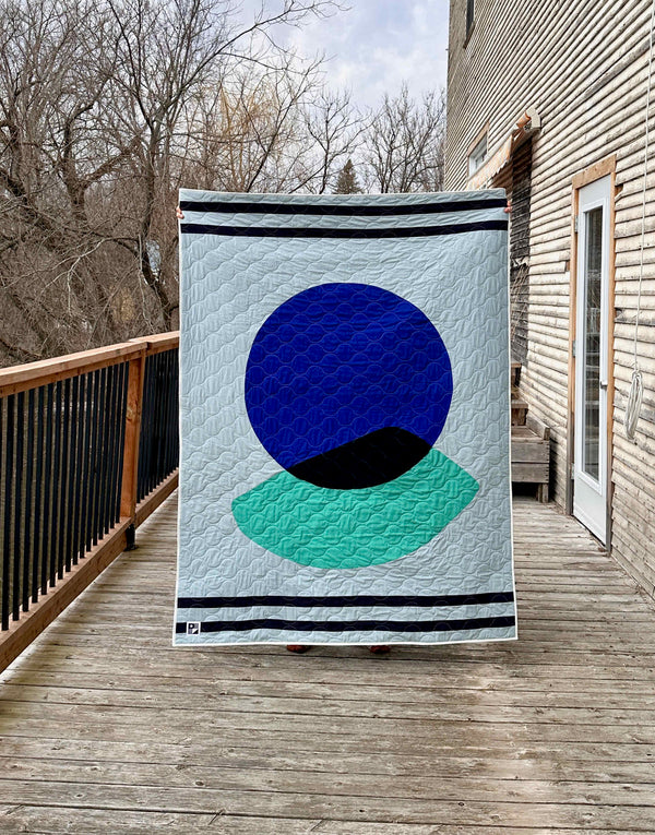 Blanket throw model Présence circulaire | 4 color options