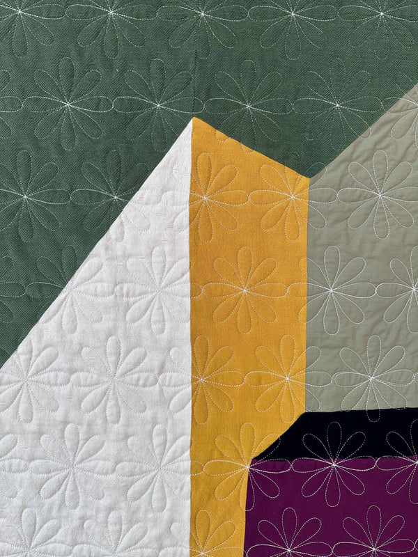Wall hanging and crib blanket model Rue de l'Église | 4 color options