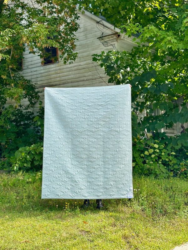La baie throw blanket | 3 color options