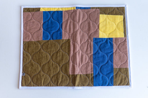 Zero waste "improv" placemat - Blue-yellow